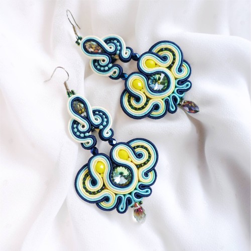 177 Hemlata ANUI soutache earrings(0).jpg