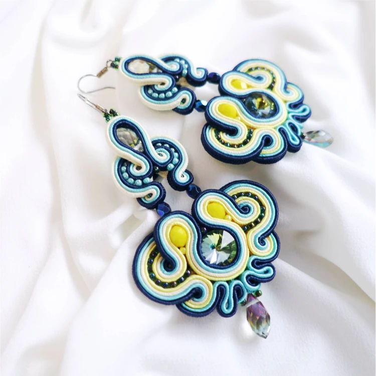 177 Hemlata ANUI soutache earrings(7).jpg