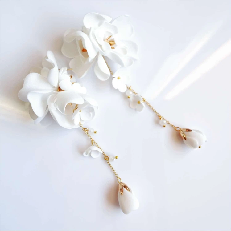 855 białe kolczyki kwiaty White Gardenia ANUI (2).jpg