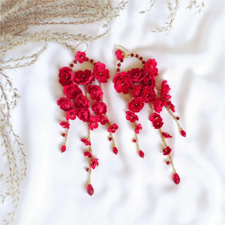 859 red new gardenia czerwone kolczyki kwiaty (5).jpg